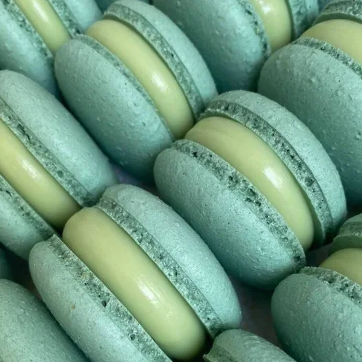 Ганаш Лайм / Клубника