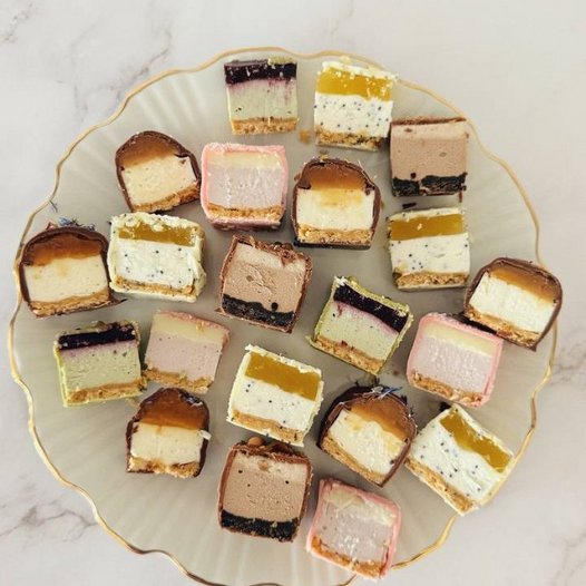 Collection №4: Cheesecake Bars Collection №4: Cheesecake Bars