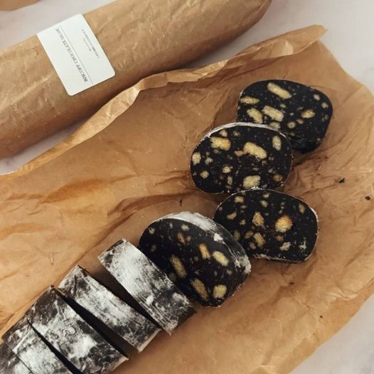 Шоколадная  