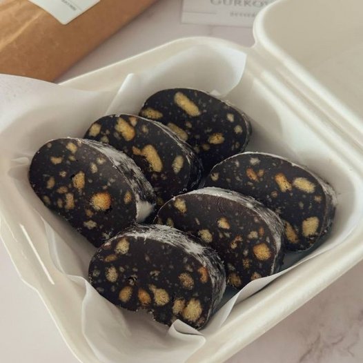 Шоколадная  