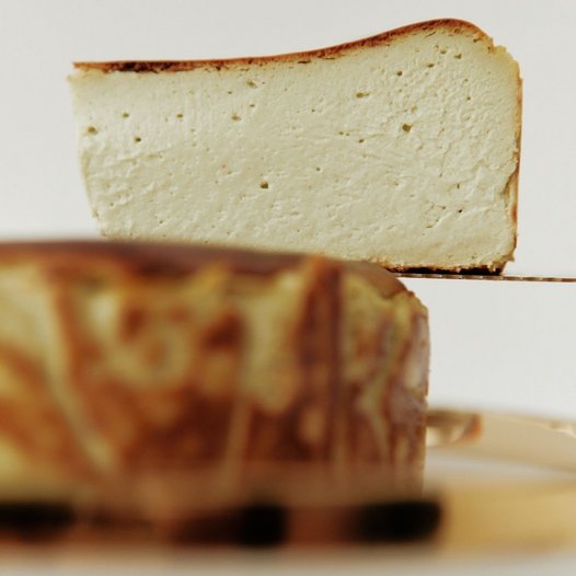 Pistachio Basque Cheesecake