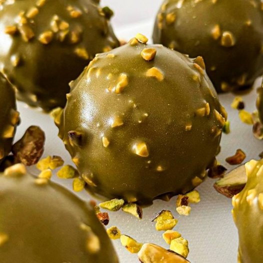 Modern Cake Pops (Kartoshka)