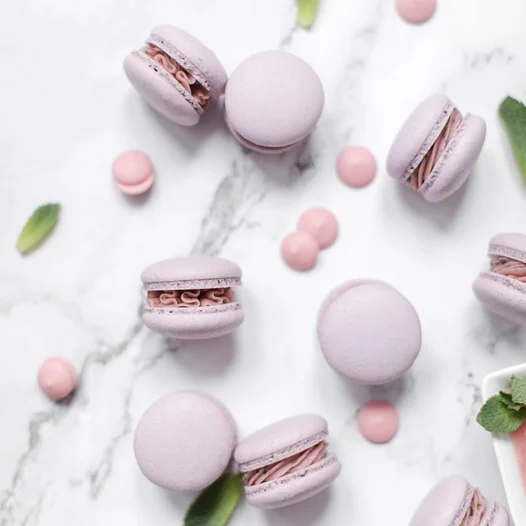 Клубника Базилик