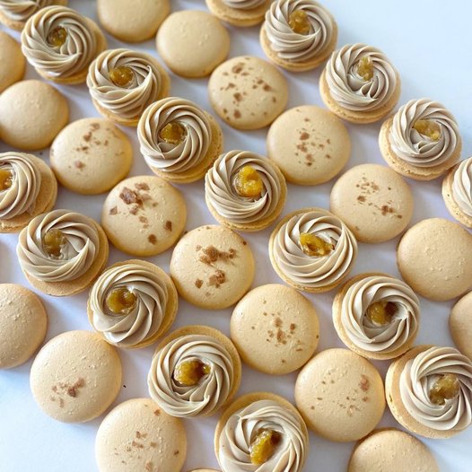 Apricot Swirl (Caramel With Tonka Bean)