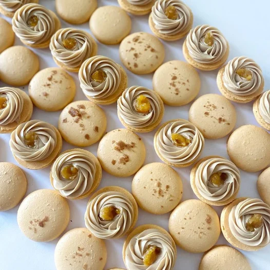 Apricot Swirl (Caramel With Tonka Bean)